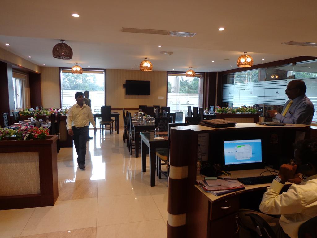 โรงแรมอัศวา พาร์ค ซาเลม ภายนอก รูปภาพ